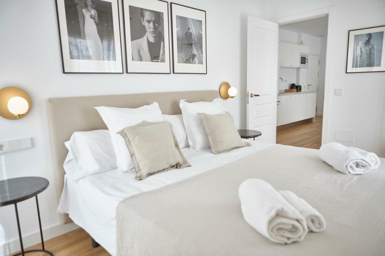 Apartamentos La Bola Suite ロンダ エクステリア 写真